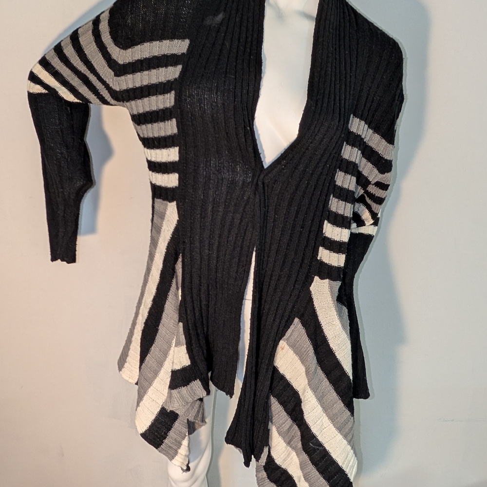 Elegant Striped Women's Cardigan
